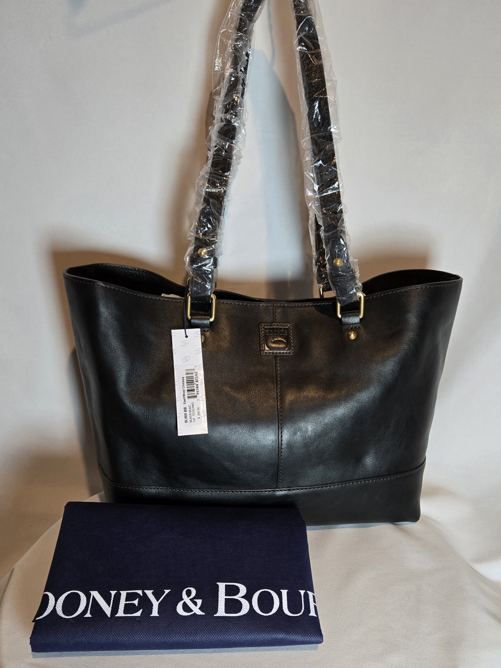 NWT Dooney & Bourke East West Chelsea Black Leather Tote Bag Dust Bag